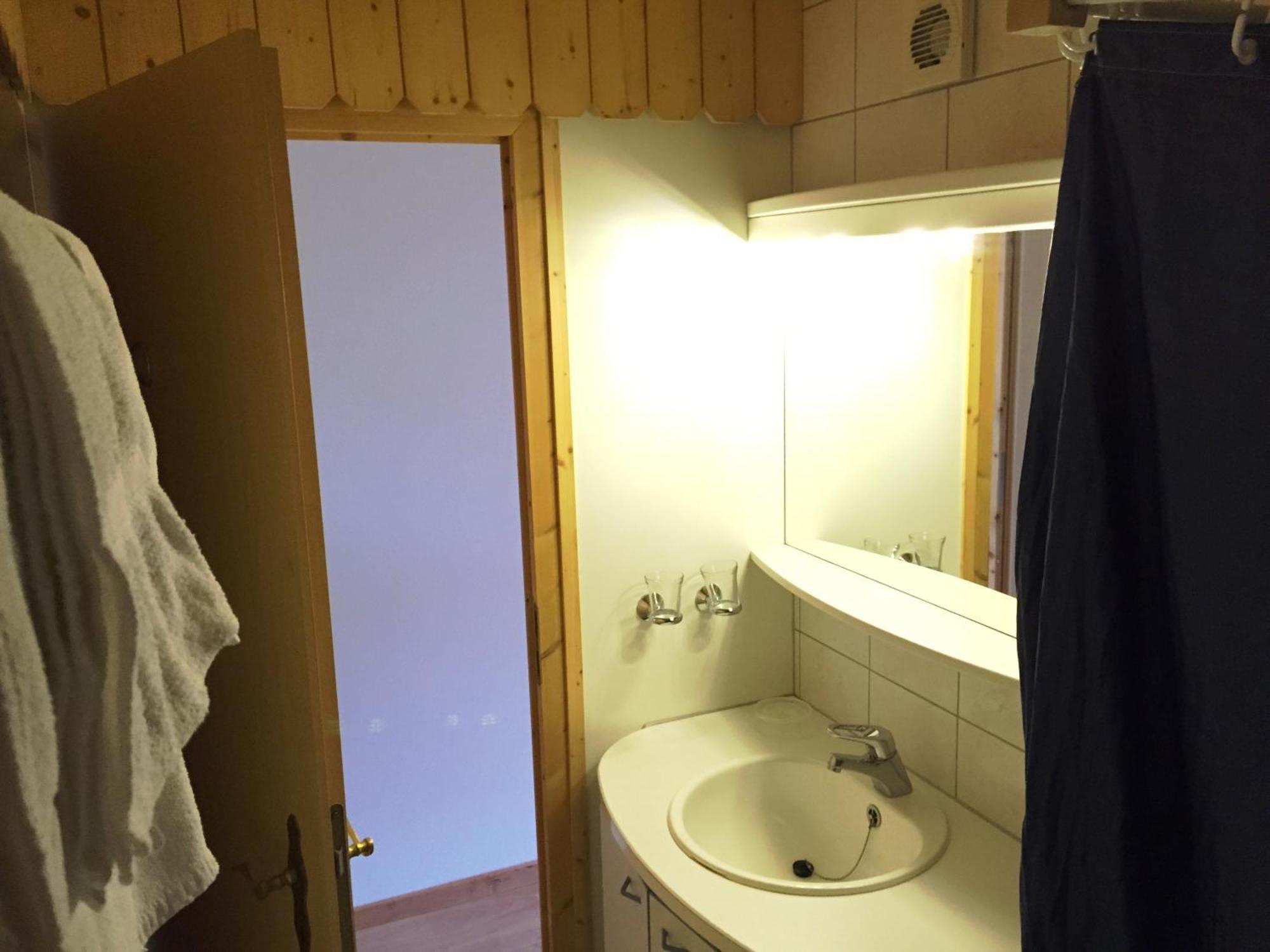 Chalet-Hotel Adler AG Kandersteg Værelse billede