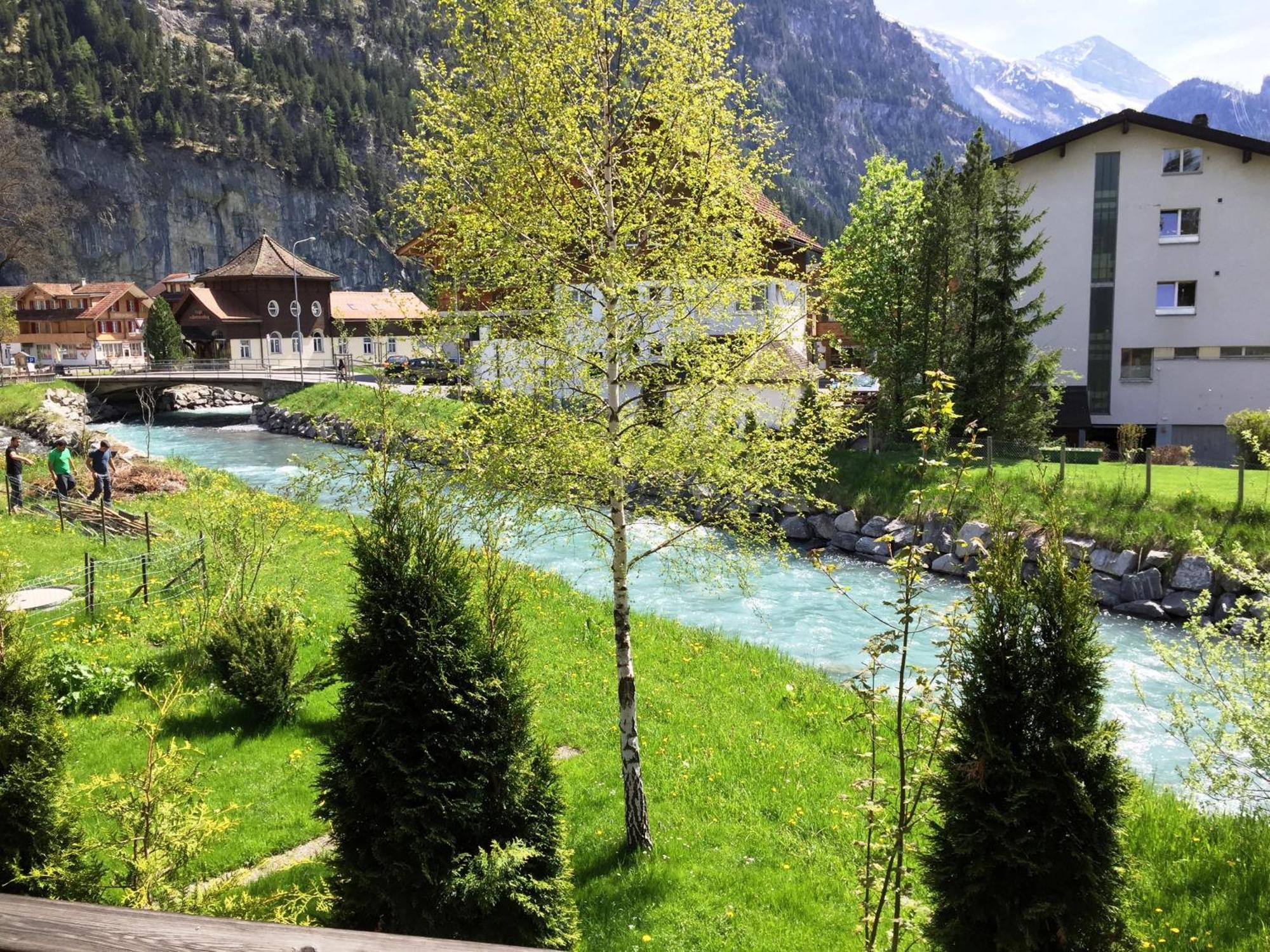 Chalet-Hotel Adler AG Kandersteg Værelse billede